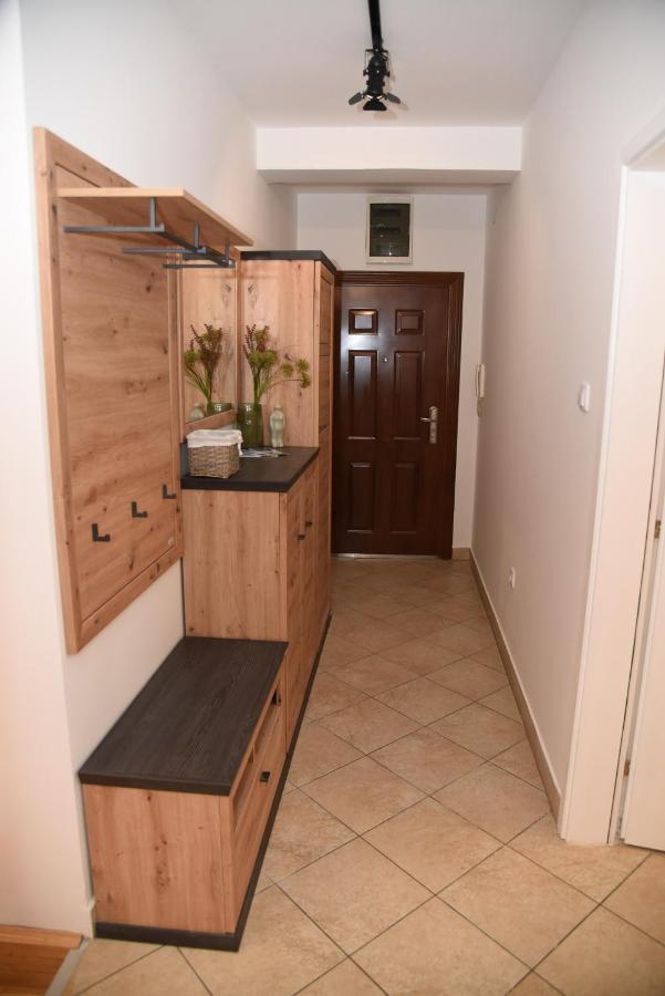 Garden Apartment - Oaza U Centru Grada Novi Sad Esterno foto